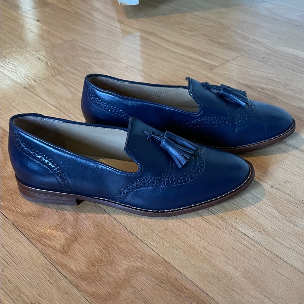 Navy Tassel Loafers by Talbots ladies size 5 1/2